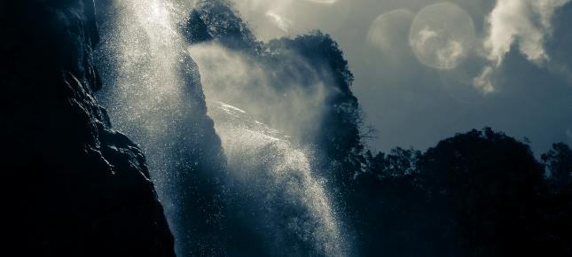 Glitzern Wasserfall Bild auf Leinwand