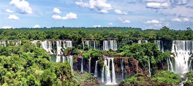 Iguacu Wasserfaelle Bild auf Leinwand