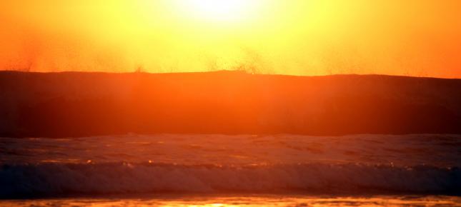 Playa Hermosa Wellen Bild auf Leinwand