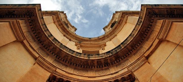 Gebaeude in Noto Bild auf Leinwand