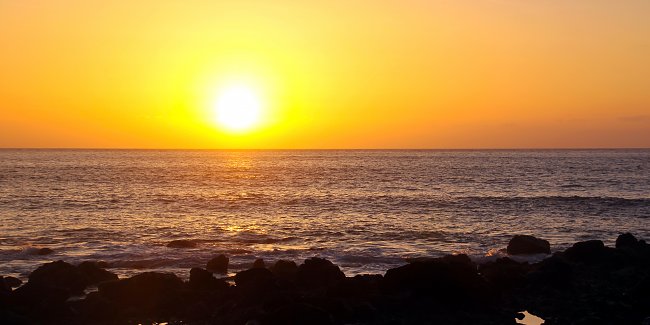 Goldener Abendhimmel Goldener Abendhimmel
