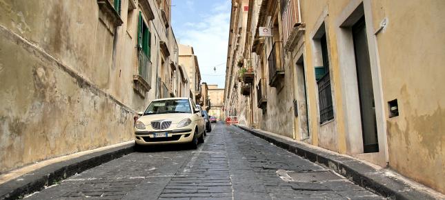 Italienische Strasse Bild auf Leinwand