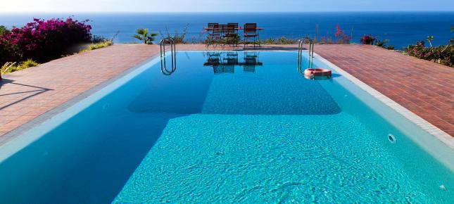 Swimming Pool Bild auf Leinwand