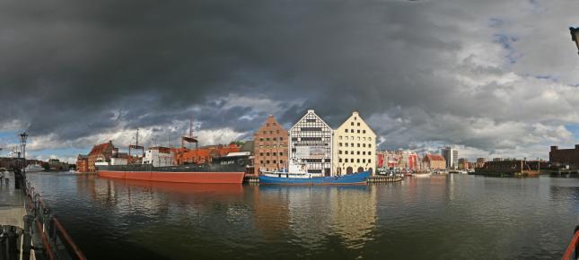 Fluss Fassaden Bild auf Leinwand